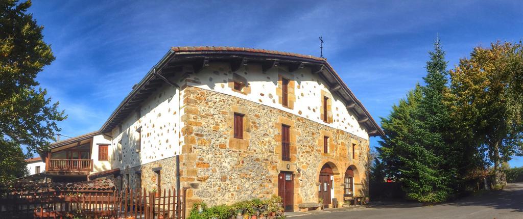 Escoriaza Casa Rural Areano מראה חיצוני תמונה